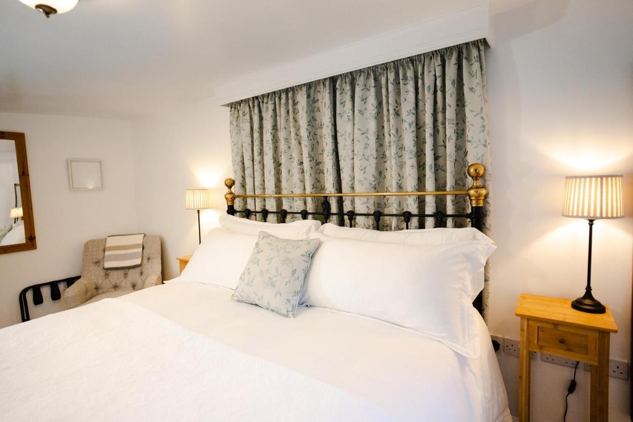 Hovell Hall Country Bed And Breakfastノリッチ エクステリア 写真